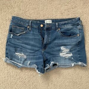 Universal Thread High Rise Midi Shorts, Size 16